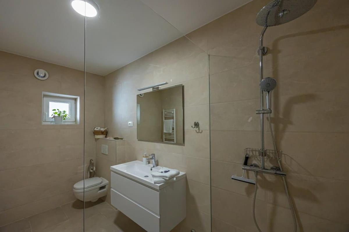 Villa 21 Crikvenica Riviera บริบีร์ ภายนอก รูปภาพ
